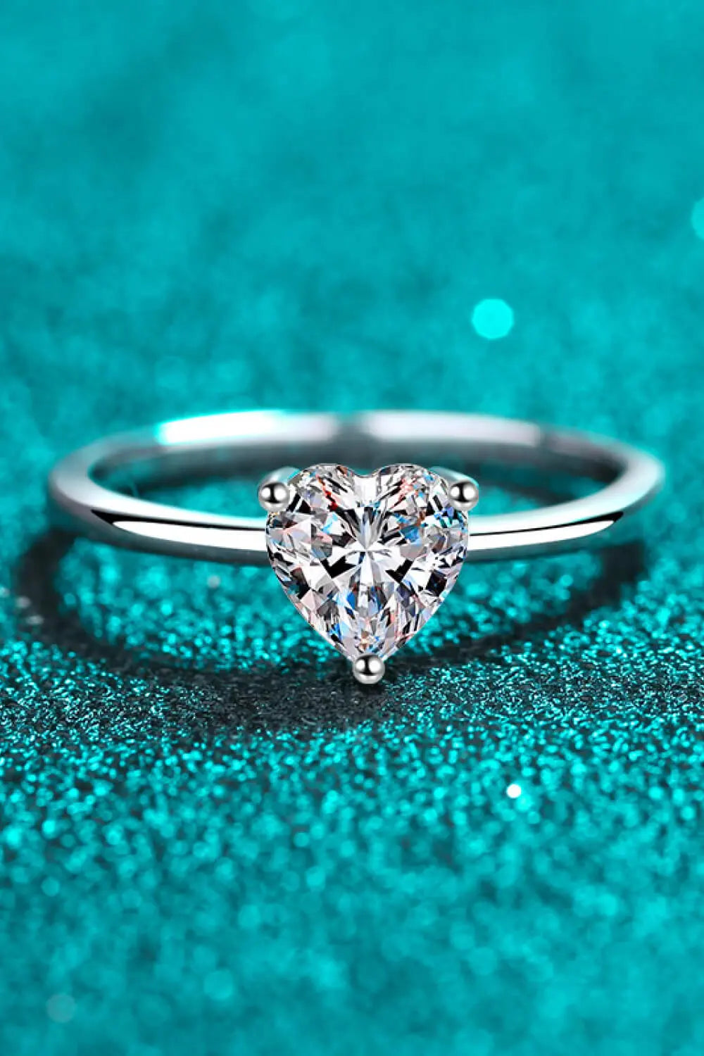 925 Sterling Silver Heart-Shaped Moissanite Solitaire Ring - SmileBen