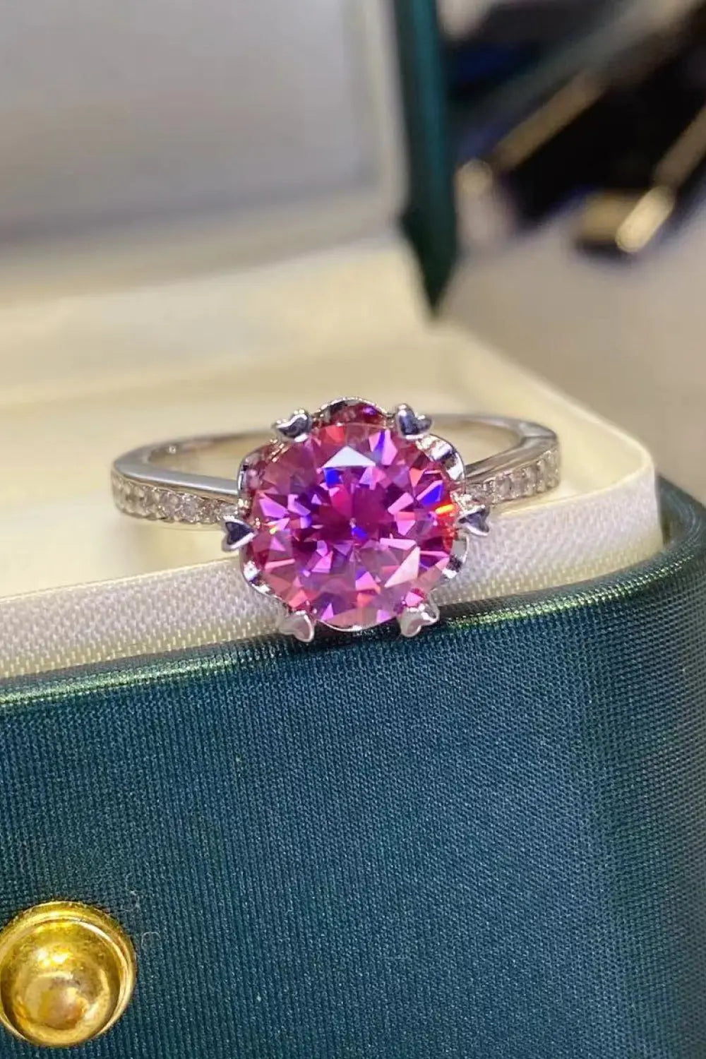 Shining For You 2 Carat Moissanite 925 Sterling Silver Ring - SmileBen