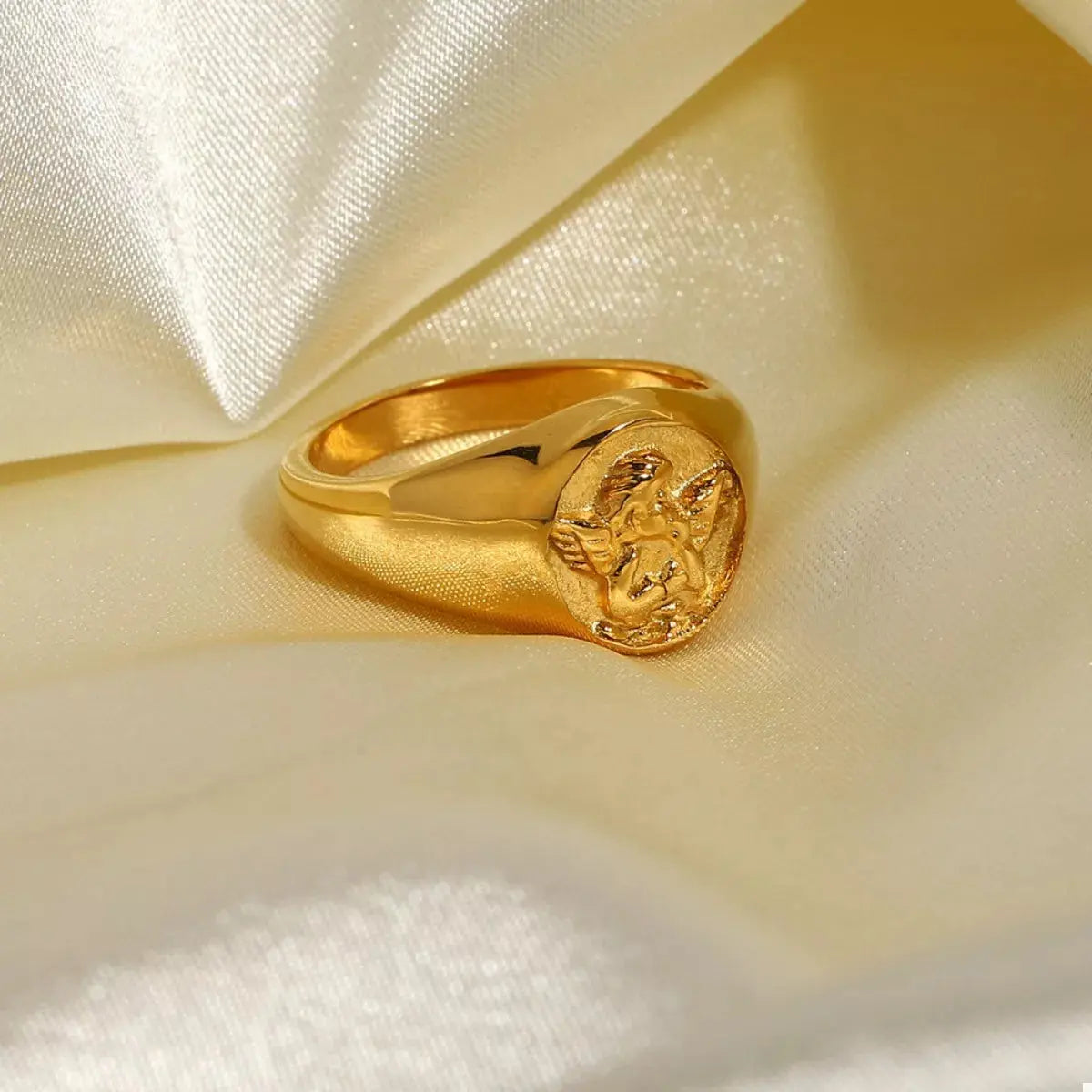 18K Gold-Plated Cupid Ring - SmileBen