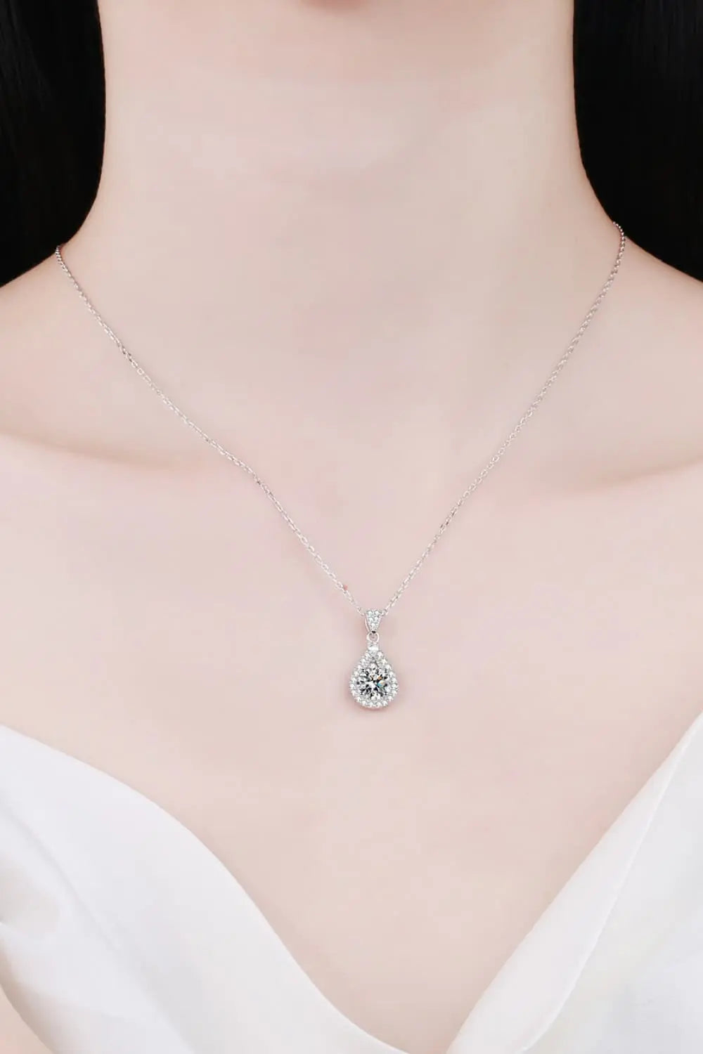 2 Carat Moissanite Teardrop Pendant 925 Sterling Silver Necklace - SmileBen
