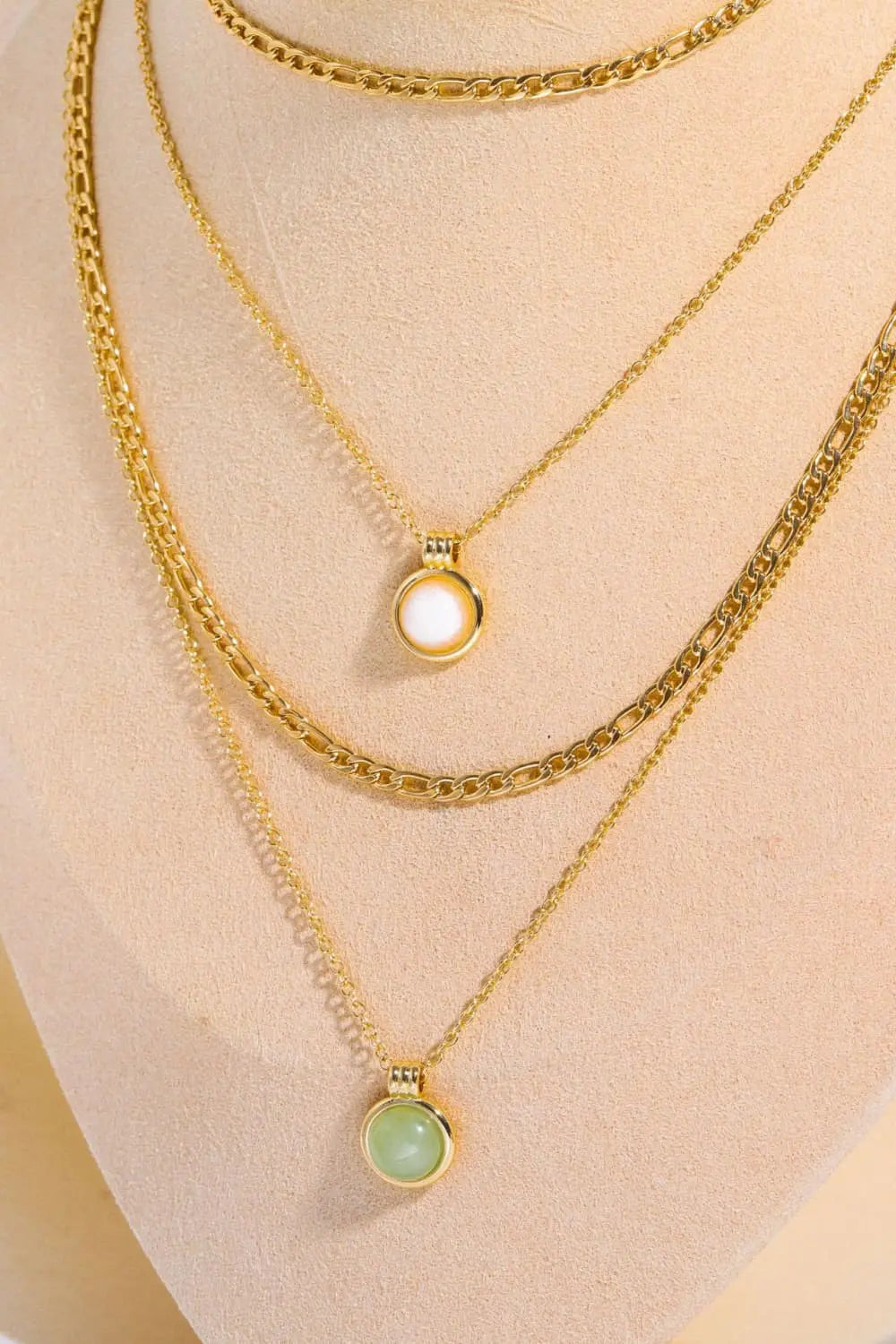 Copper 14K Gold-Plated Round Shape Aventurine Pendant Necklace - SmileBen