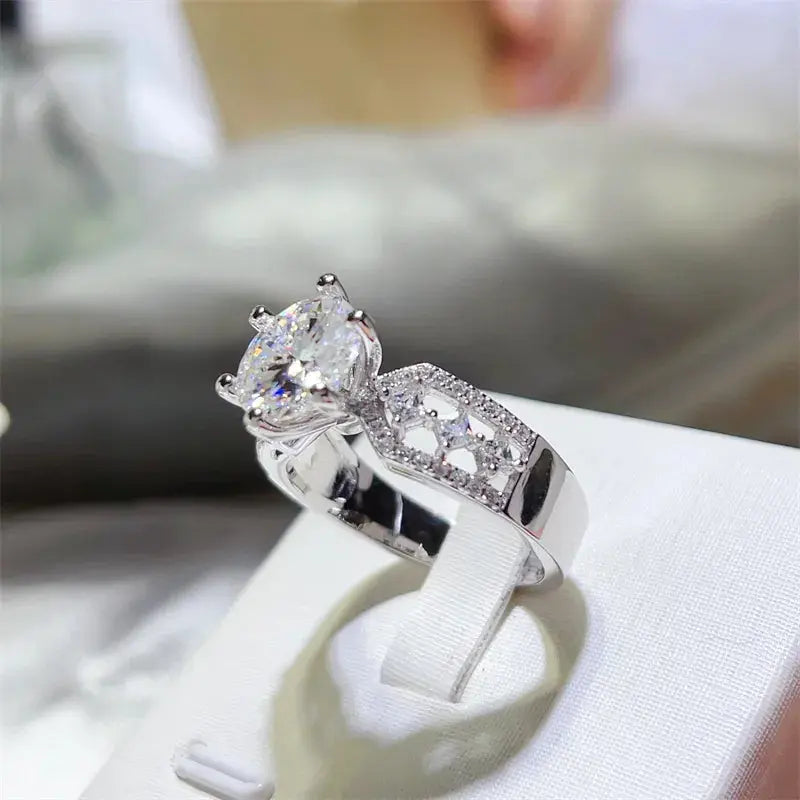 3 Carat 925 Sterling Silver Moissanite Ring - SmileBen