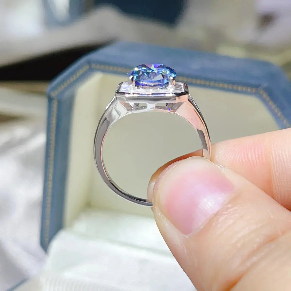 3 Carat Moissanite Square Ring - SmileBen