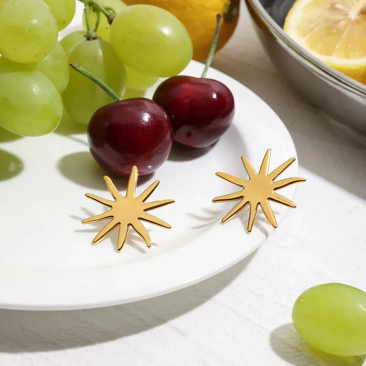 18K Gold-Plated Starburst Stud Earrings - SmileBen