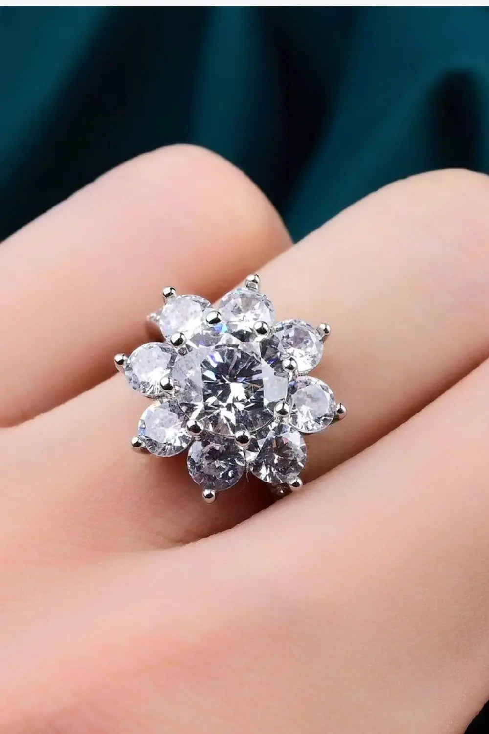 1 Carat Moissanite Flower Ring - SmileBen