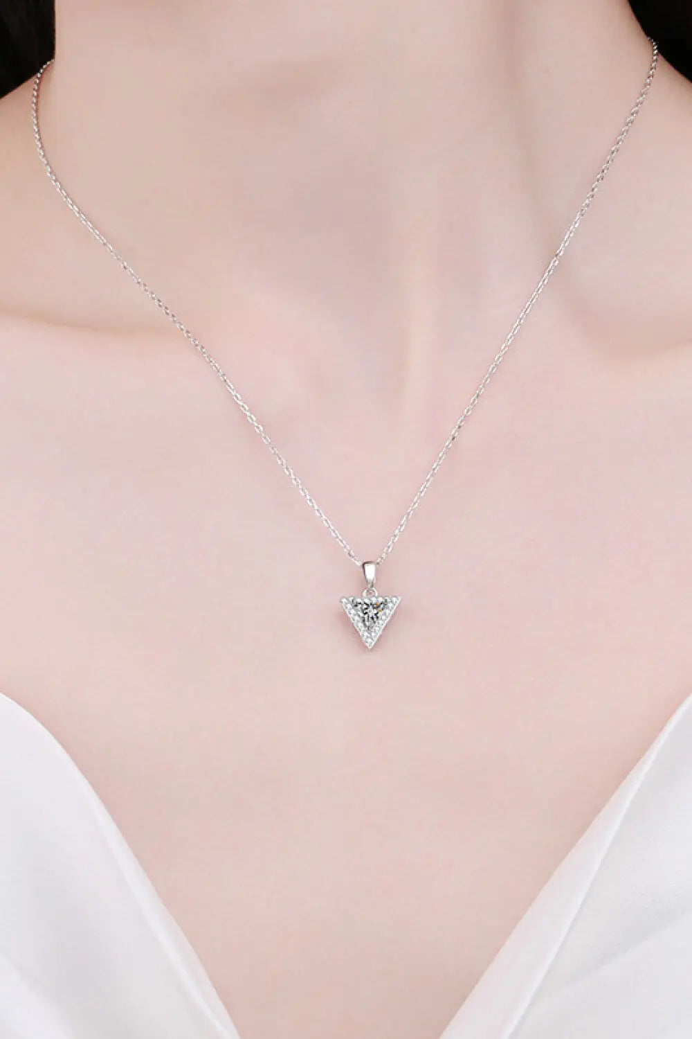 925 Sterling Silver Triangle Moissanite Pendant Necklace - SmileBen