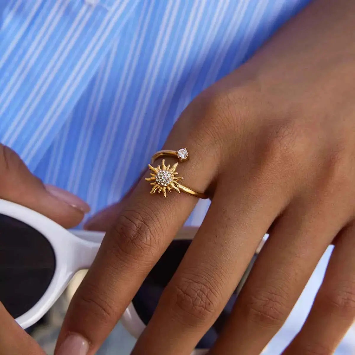 18K Gold-Plated Zircon Sun Bypass Ring