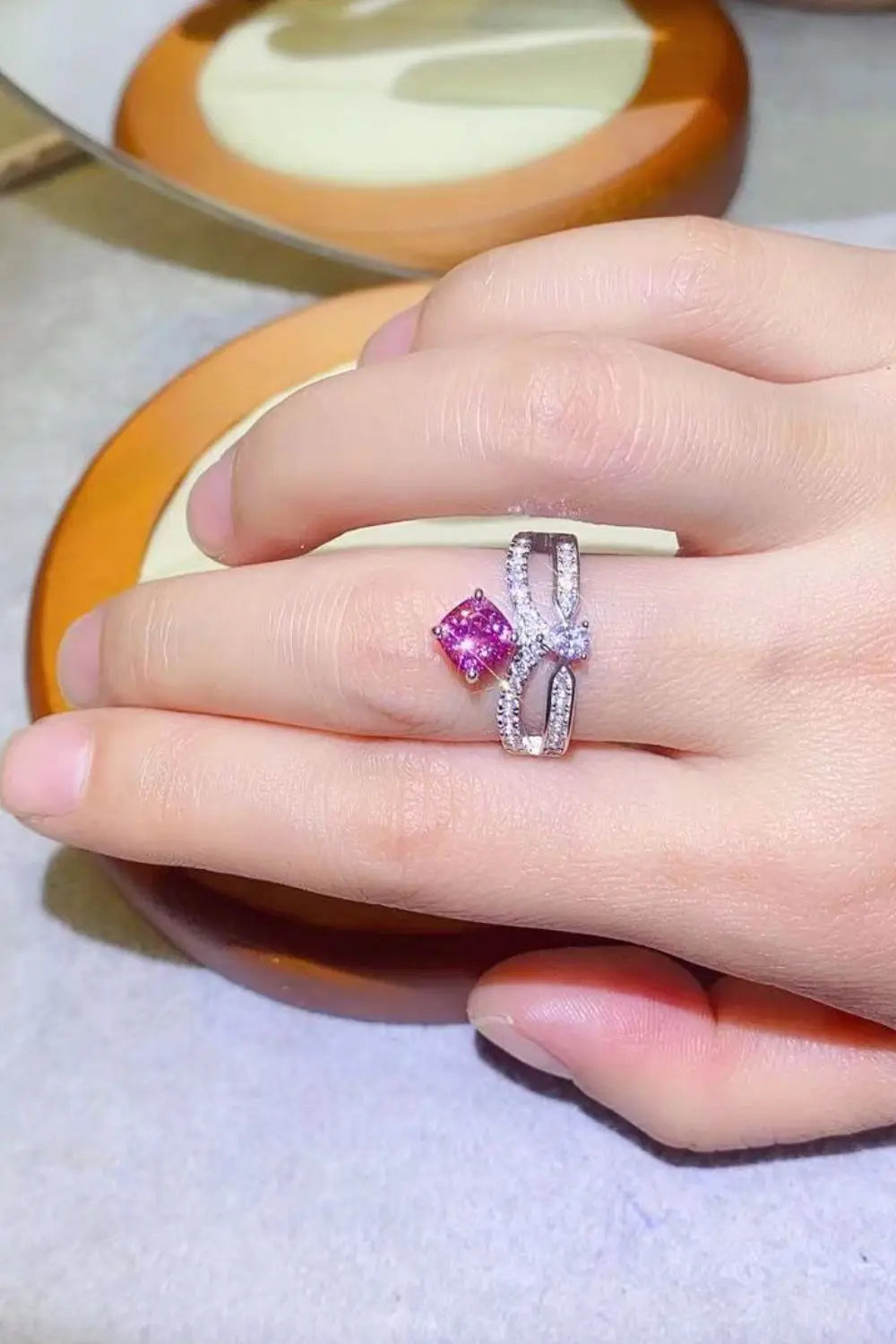 At Your Best 1 Carat Moissanite Ring - SmileBen