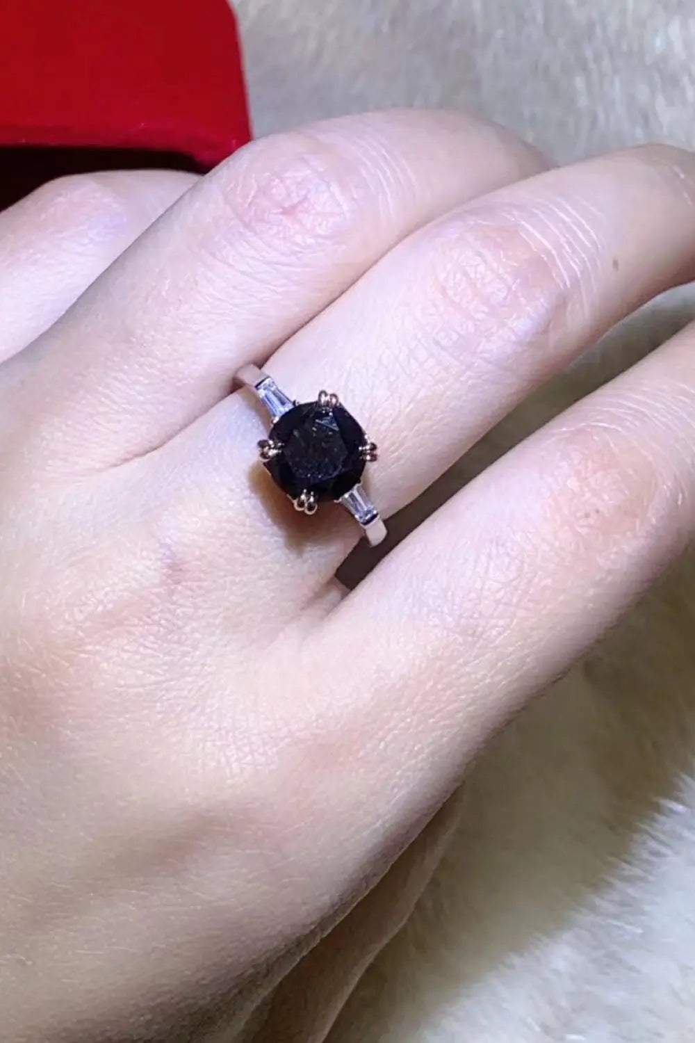 2 Carat Black Moissanite Platinum-Plated Ring - SmileBen