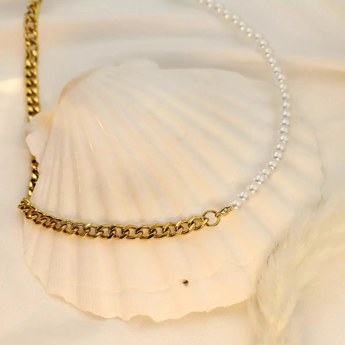 18K Gold-Plated Pearl Toggle Necklace - SmileBen
