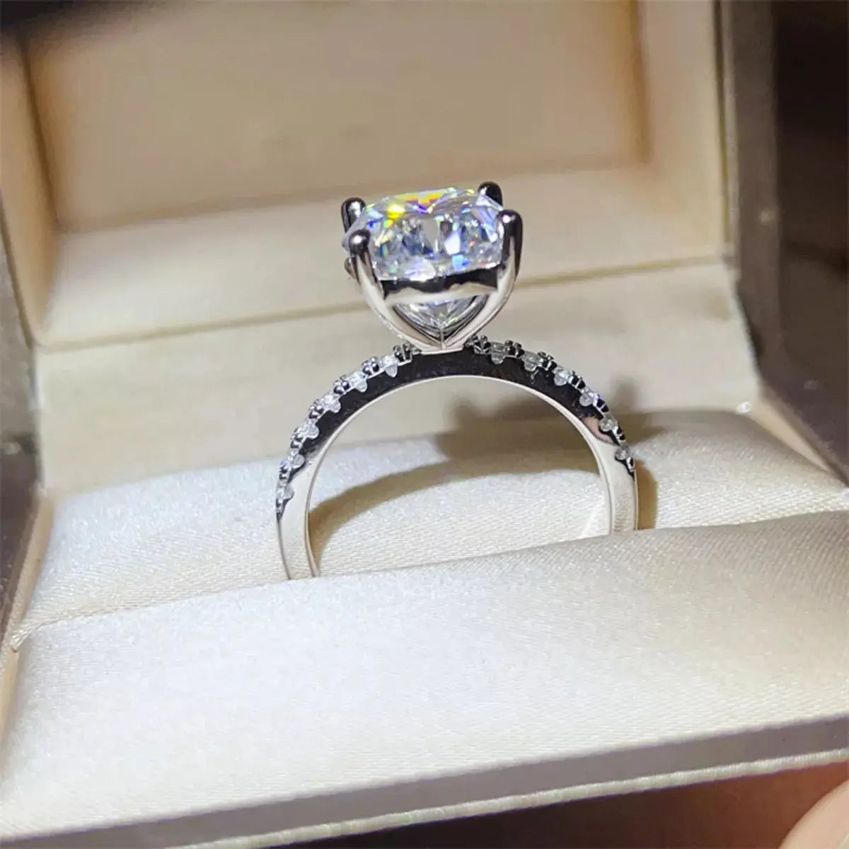 8 Carat Moissanite 925 Sterling Silver Ring - SmileBen