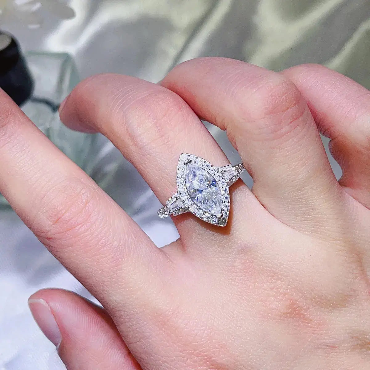 2 Carat Moissanite 925 Sterling Silver Ring - SmileBen