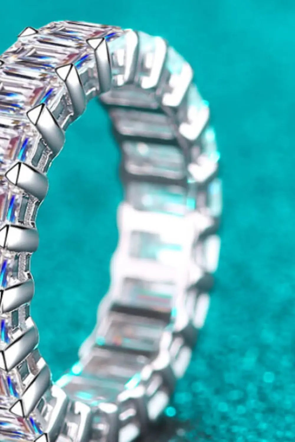 10.5 Carat Moissanite Rhodium-Plated Ring - SmileBen