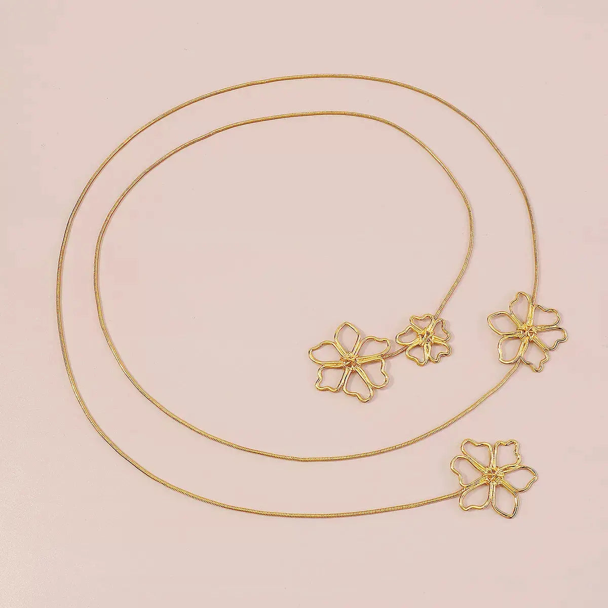 18K Gold-Plated Alloy Flower Necklace - SmileBen