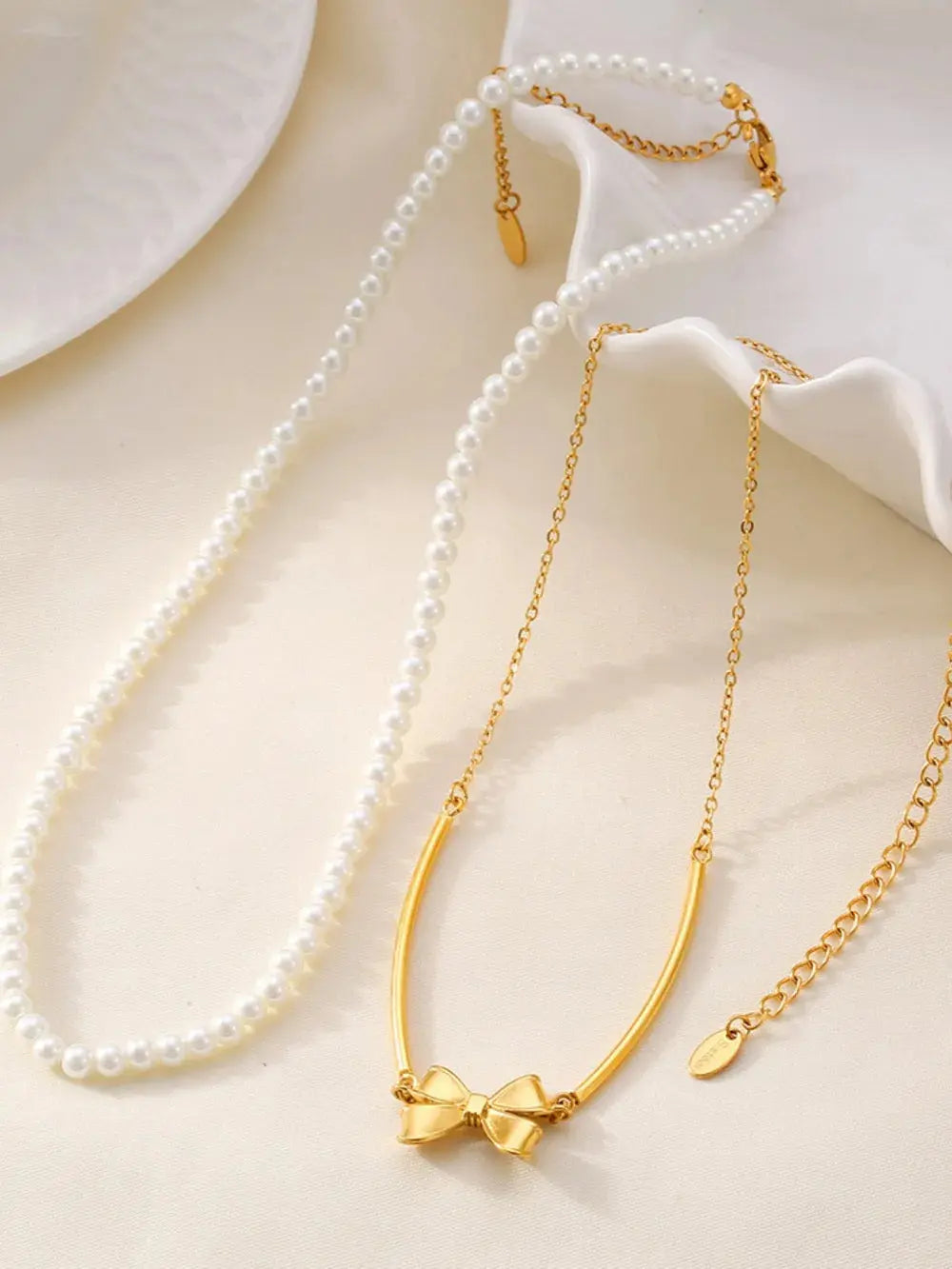 3 Piece Pearl Necklace, Bow Necklace and Stud Earrings Jewelry Set - SmileBen