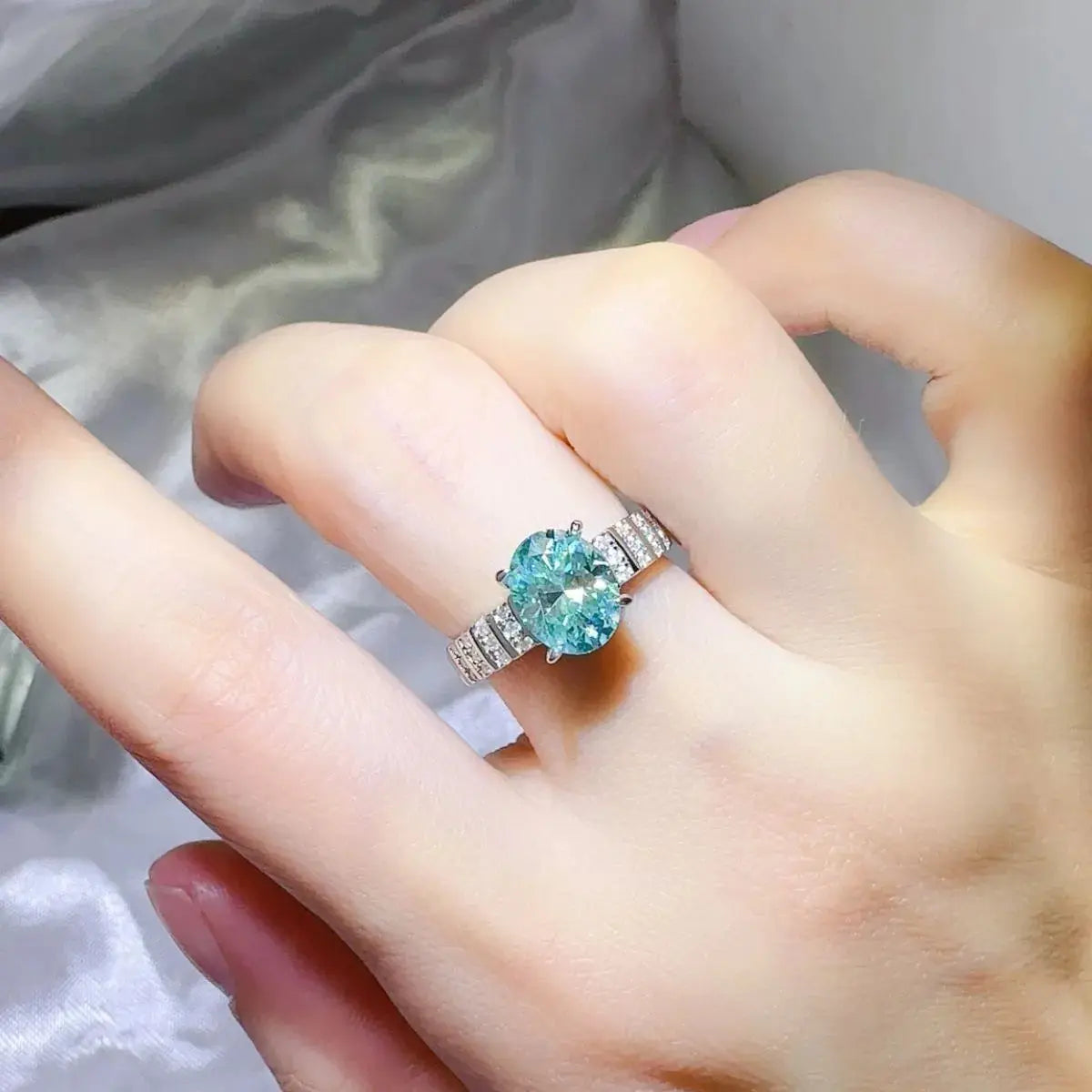 2 Carat Moissanite 925 Sterling Silver Ring - SmileBen