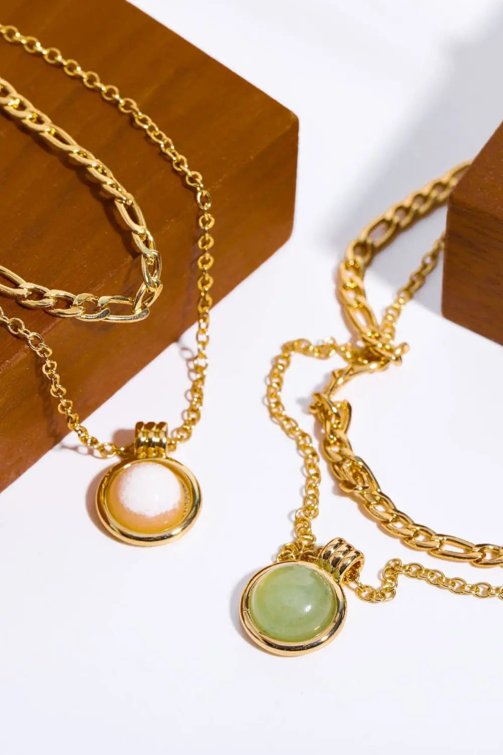 Copper 14K Gold-Plated Round Shape Aventurine Pendant Necklace - SmileBen