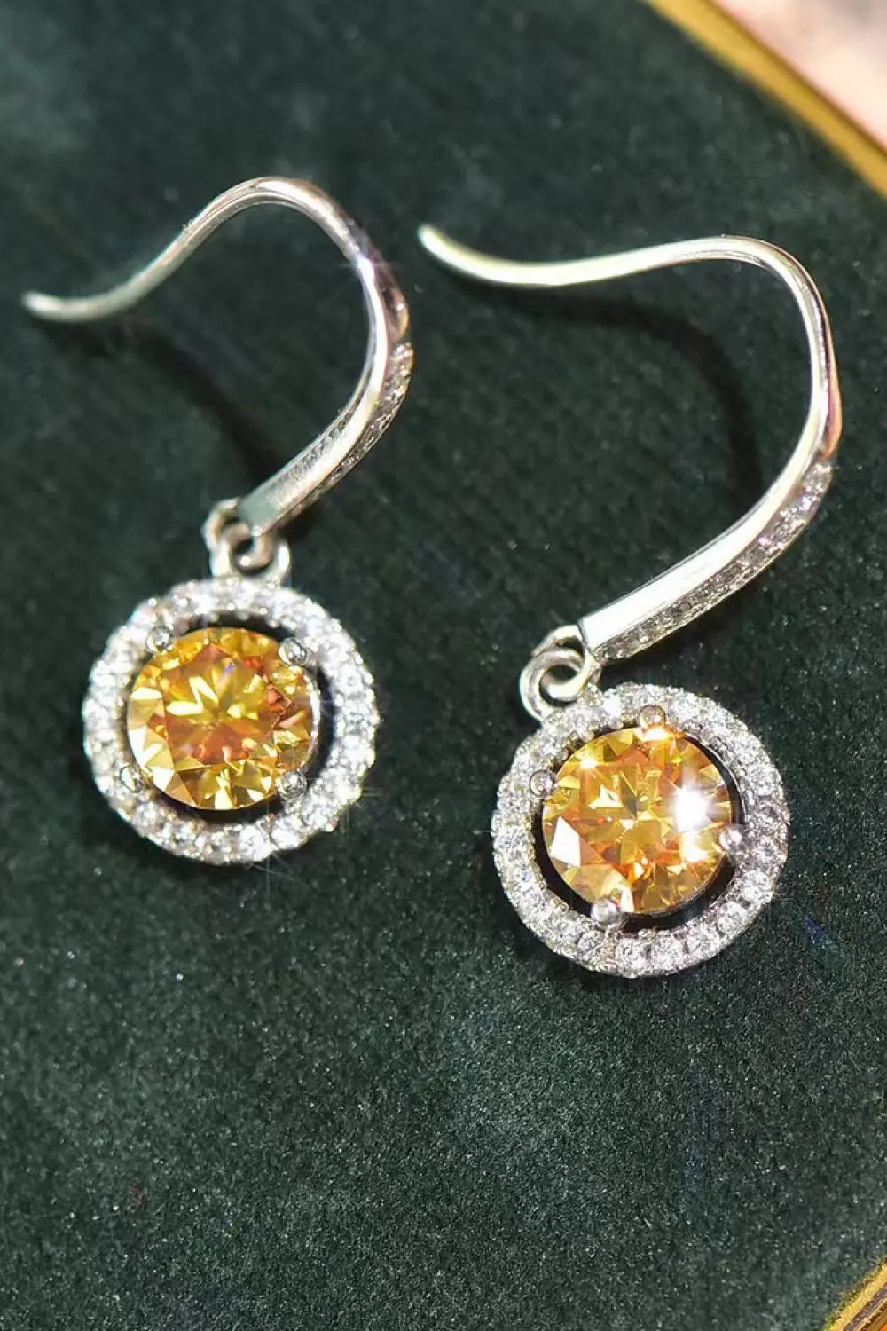 Platinum-Plated 2 Carat Moissanite Drop Earrings - SmileBen