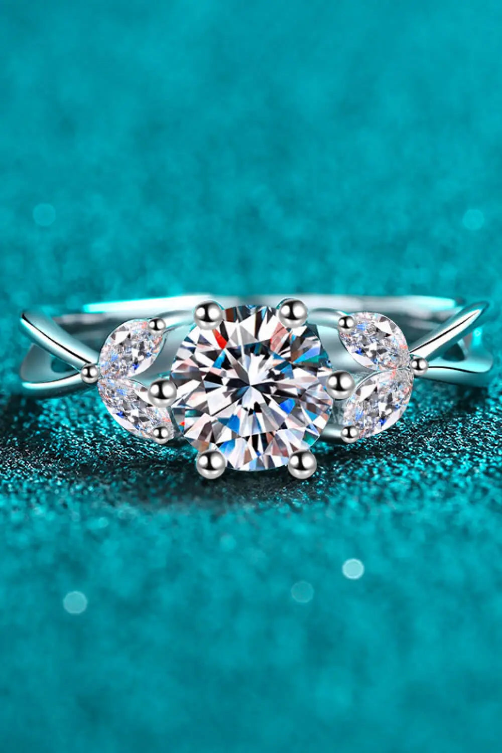 Come With Me 1 Carat Moissanite Ring - SmileBen