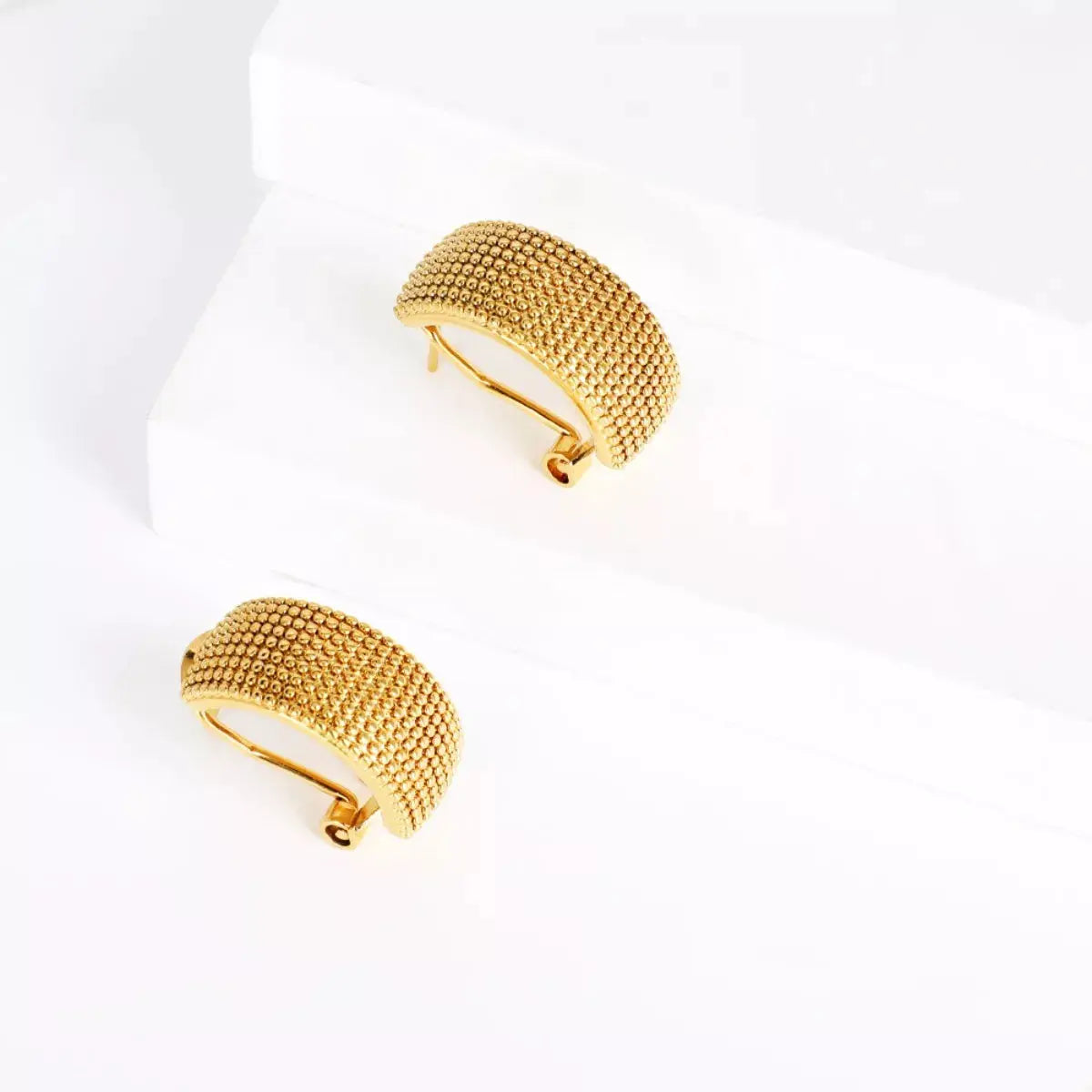 18K Gold-Plated Textured Wide Band Hoop Earrings - SmileBen