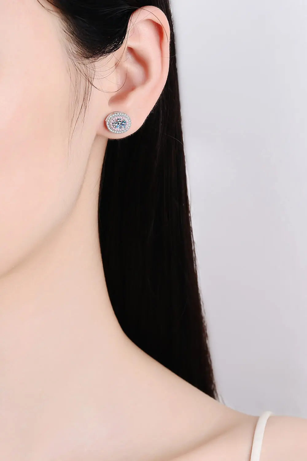 Platinum-Plated Moissanite Stud Earrings - SmileBen