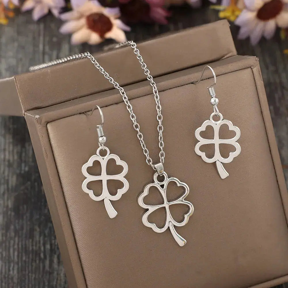 Lucky Clover Alloy Earrings and Necklace Jewelry Set - SmileBen