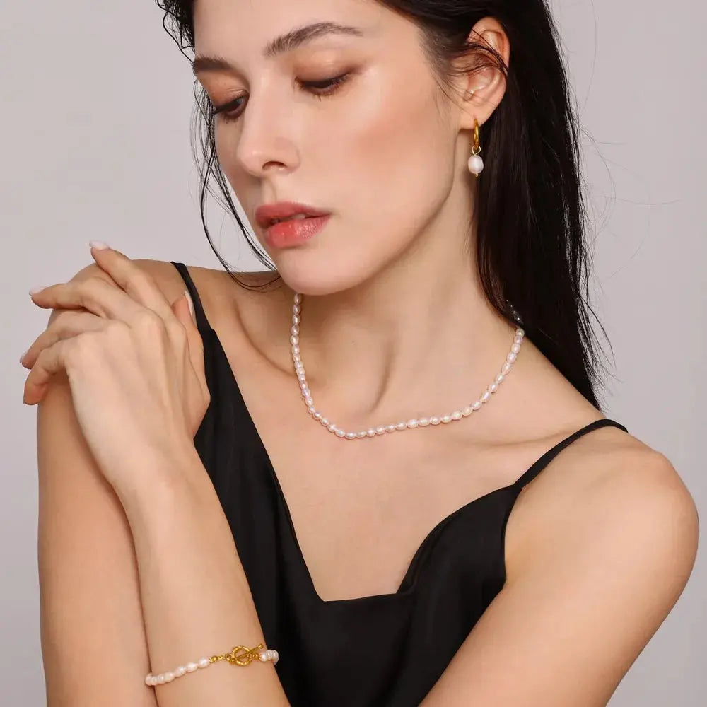 Pearl Necklace, Bracelet and Earrings 4-Piece Jewelry Set - SmileBen