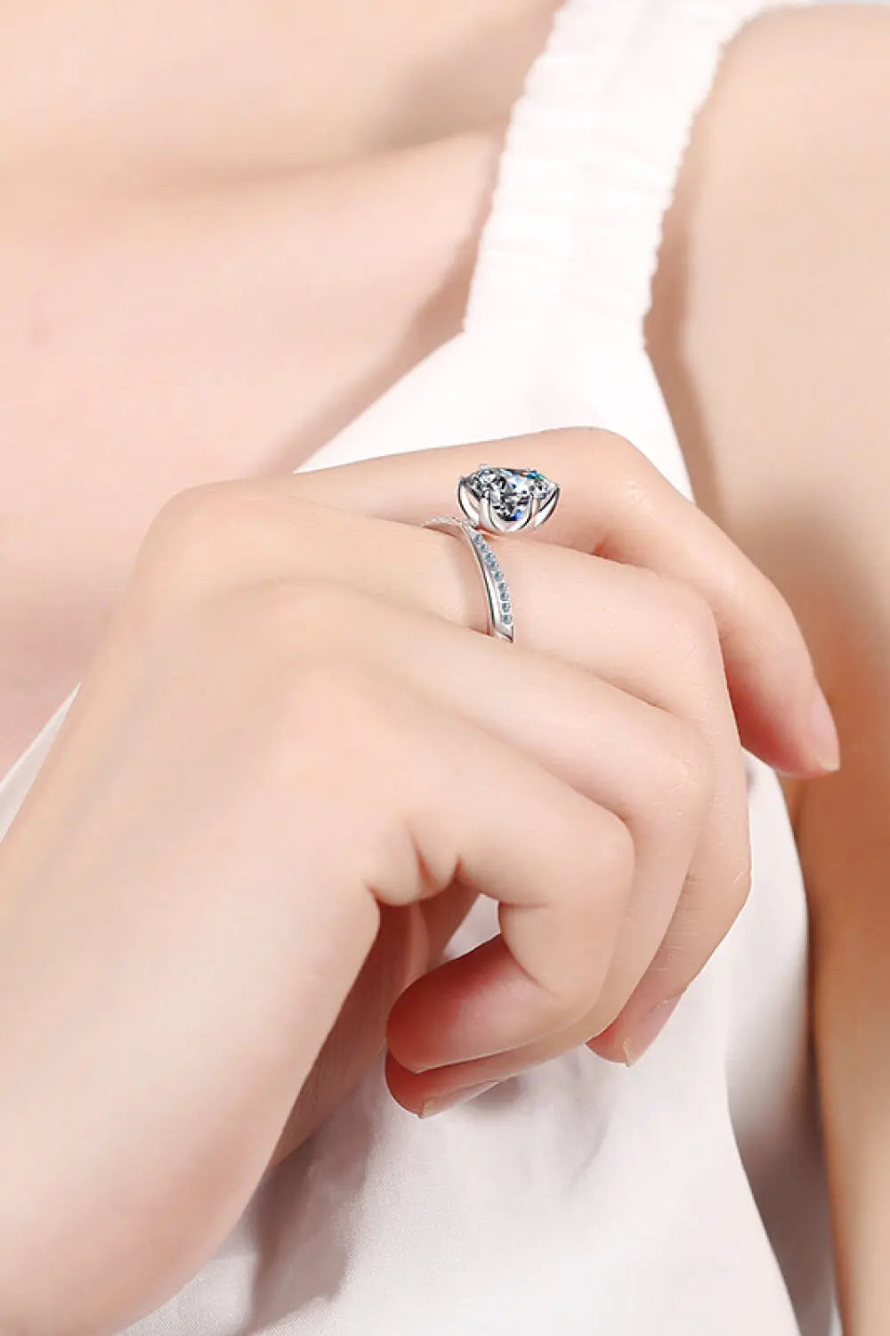 3 Carat Moissanite 6-Prong Ring - SmileBen