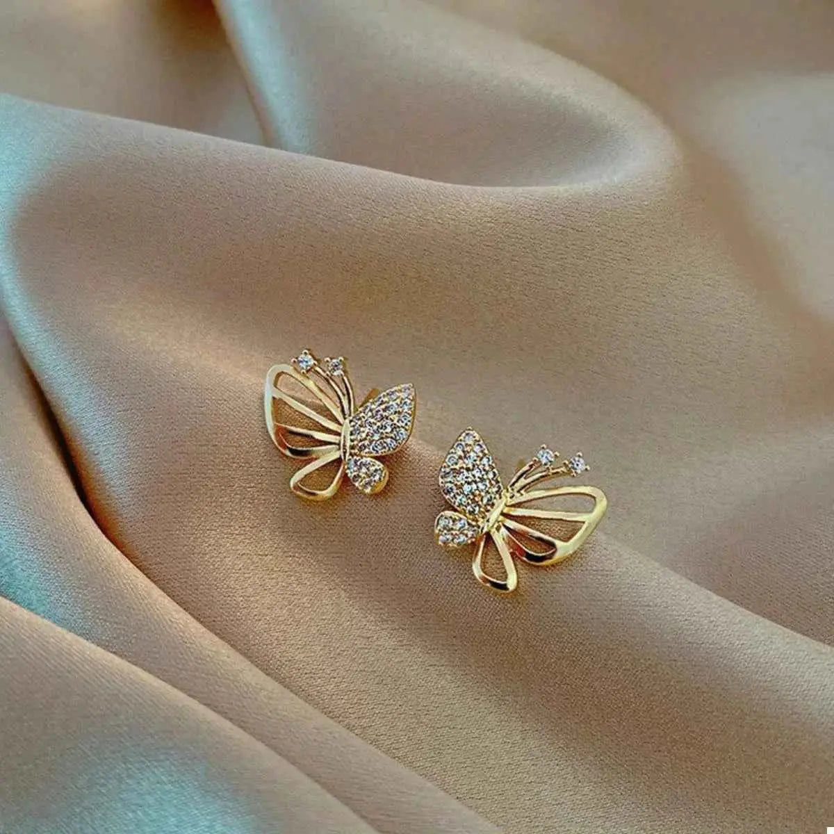 18K Gold-Plated Butterfly Stud Earrings - SmileBen
