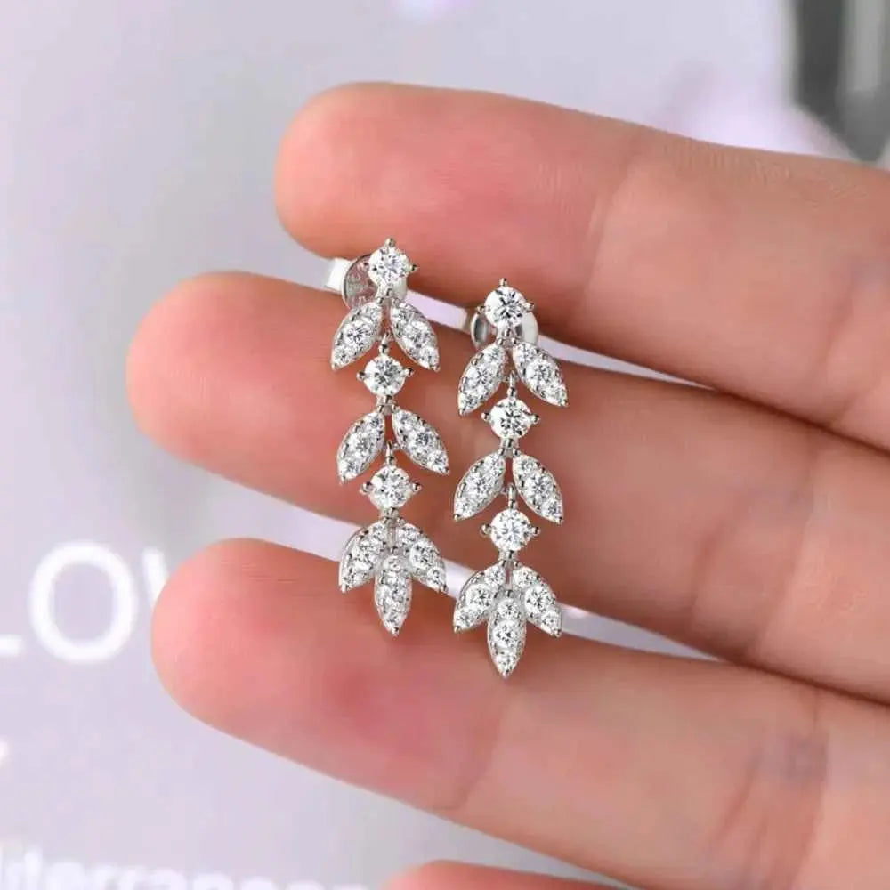 925 Sterling Silver Moissanite Leaf Earrings - SmileBen