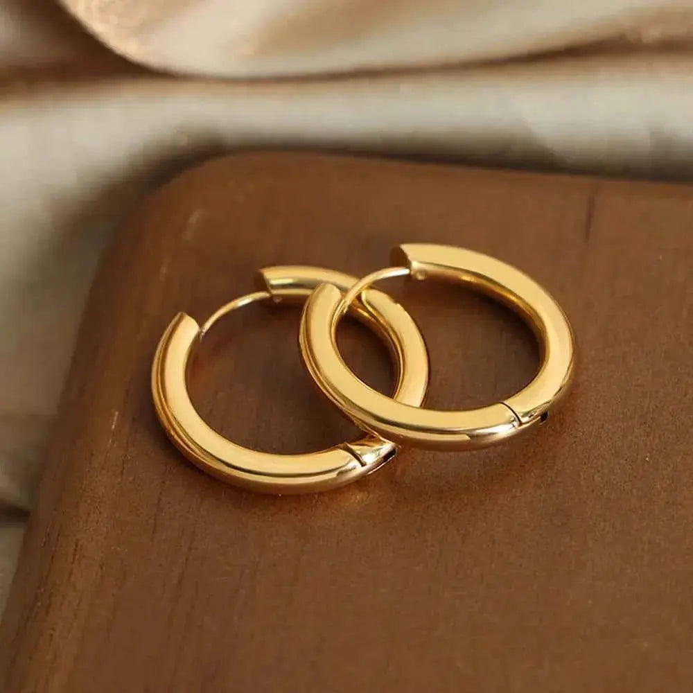 18K Gold-Plated Huggie Earrings - SmileBen