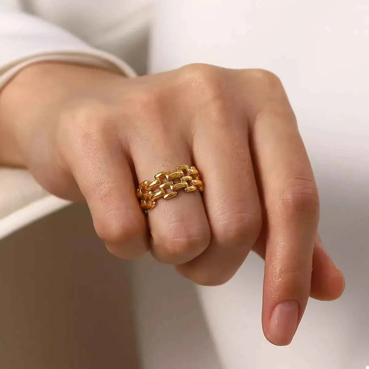 18K Gold-Plated Cutout Ring - SmileBen