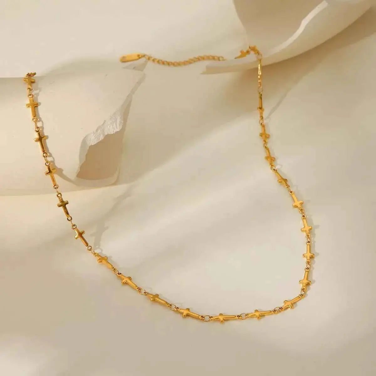 18K Gold-Plated Cross Necklace - SmileBen