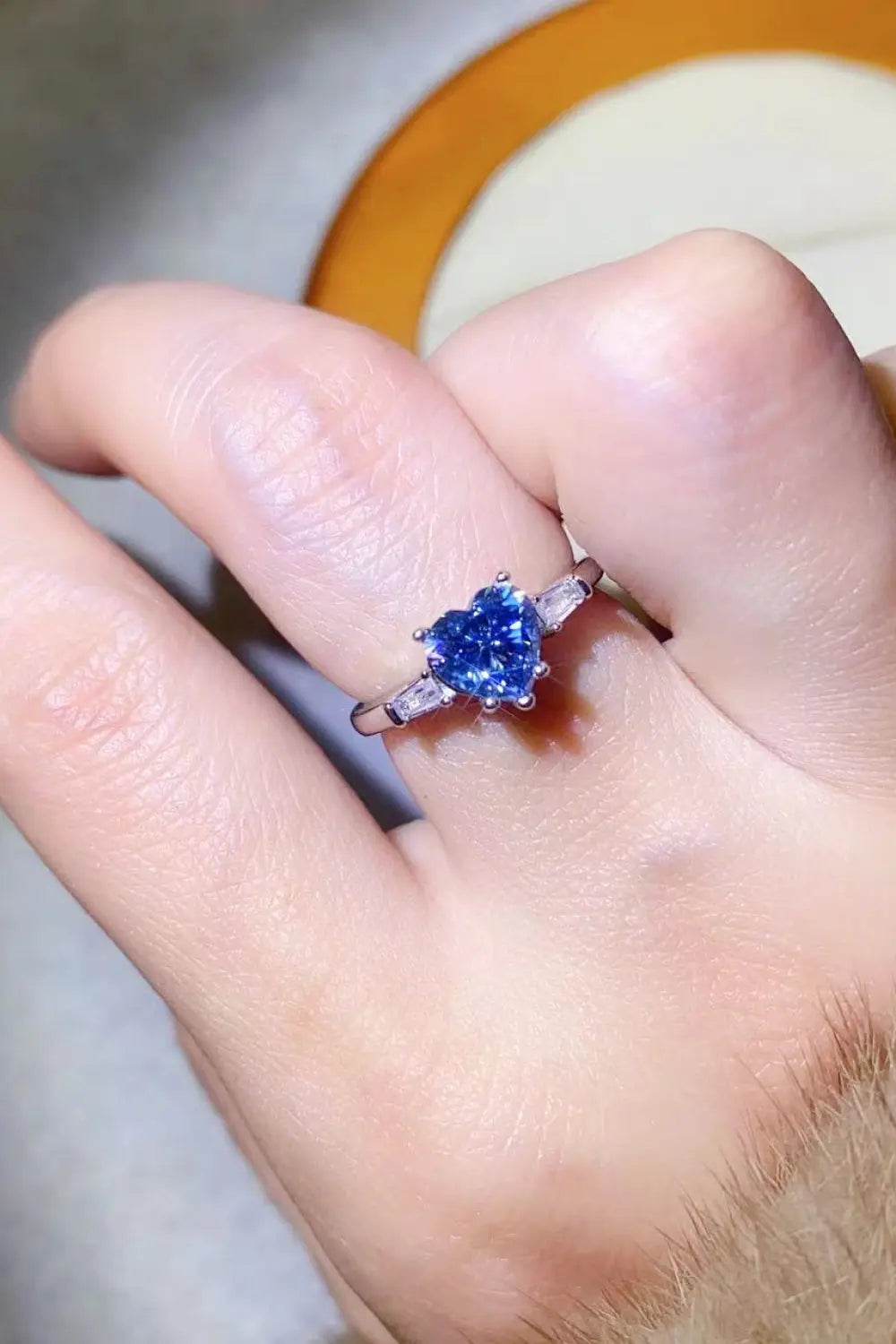 1 Carat Moissanite Heart-Shaped Platinum-Plated Ring in Blue - SmileBen