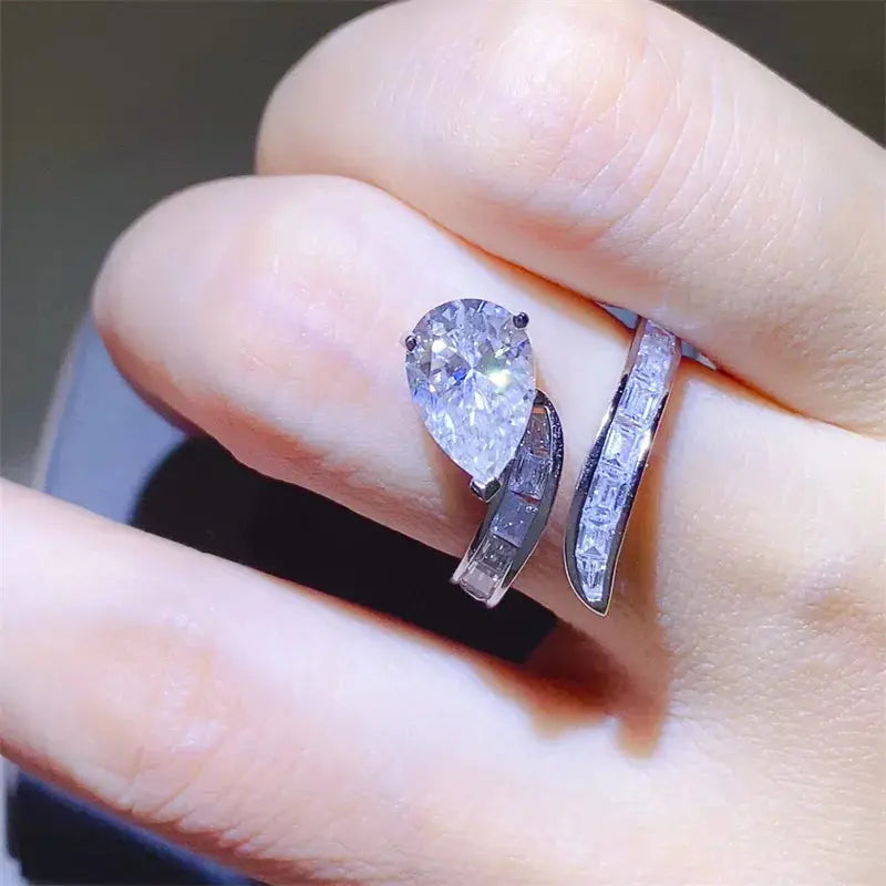3 Carat Moissanite Zircon 925 Sterling Silver Bypass Ring - SmileBen