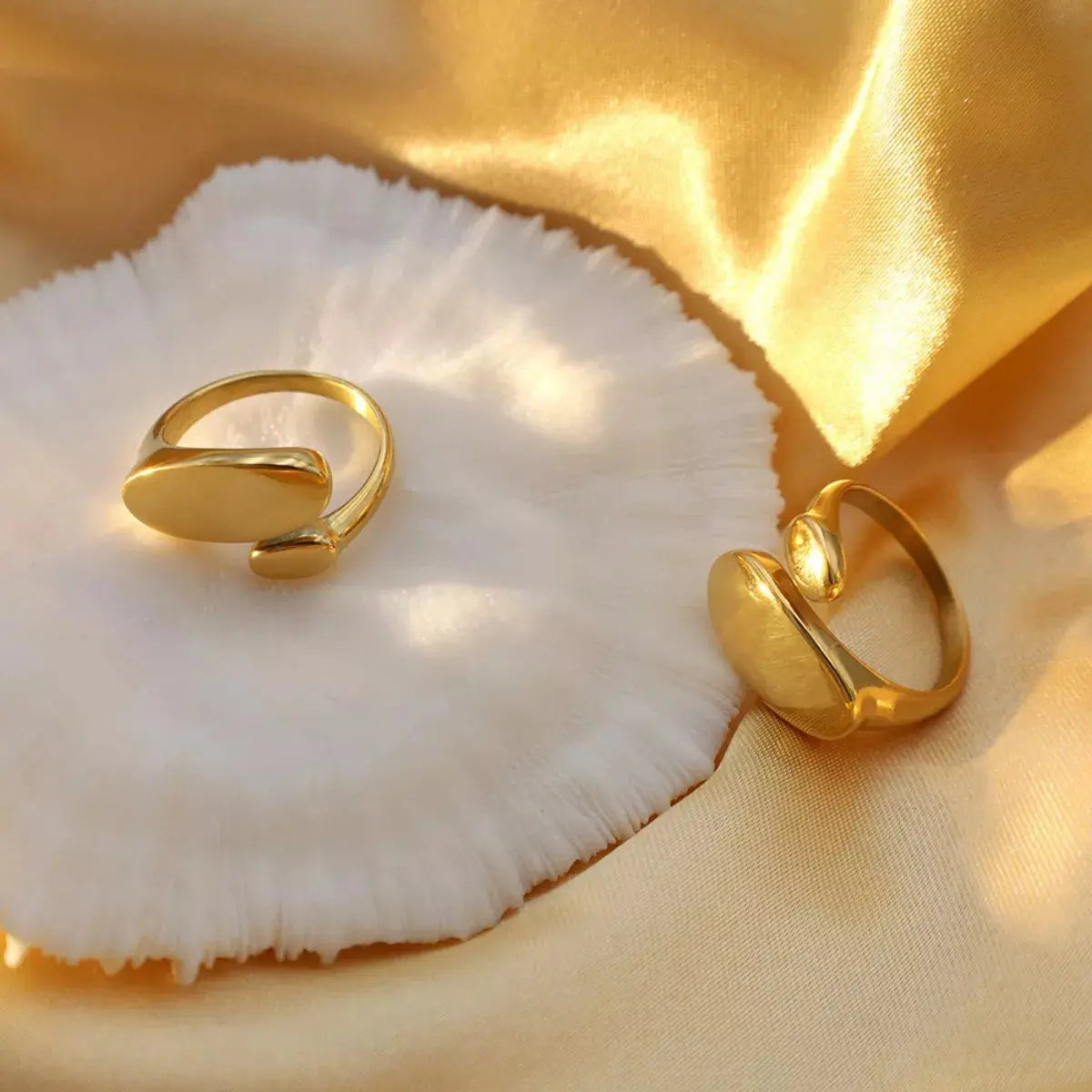 18K Gold-Plated Bypass Ring - SmileBen