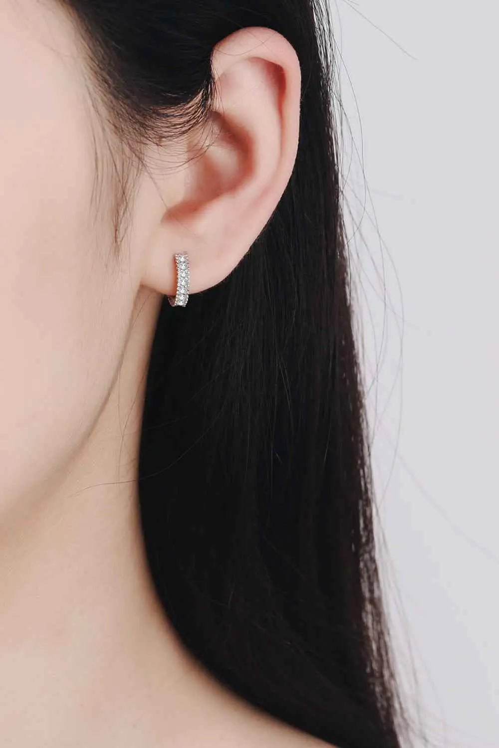 925 Sterling Silver Inlaid Moissanite Huggie Earrings - SmileBen