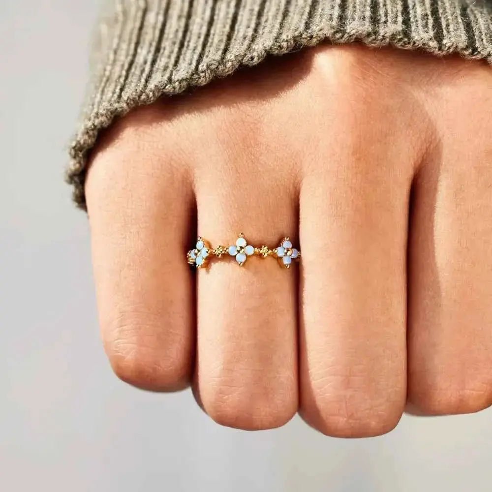 925 Sterling Silver Inlaid Zircon Flower Ring - SmileBen