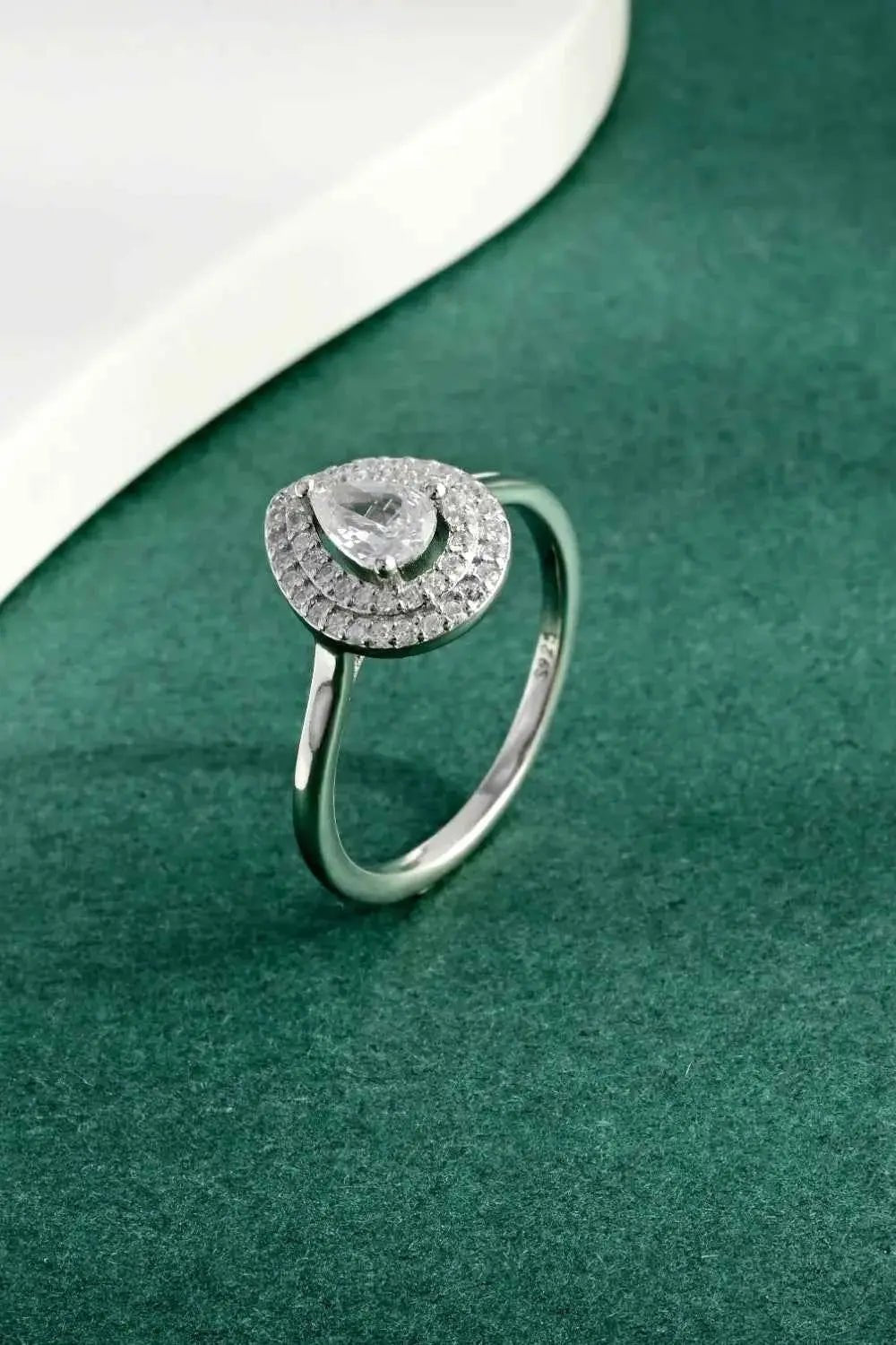 925 Sterling Silver Inland Zircon Ring - SmileBen