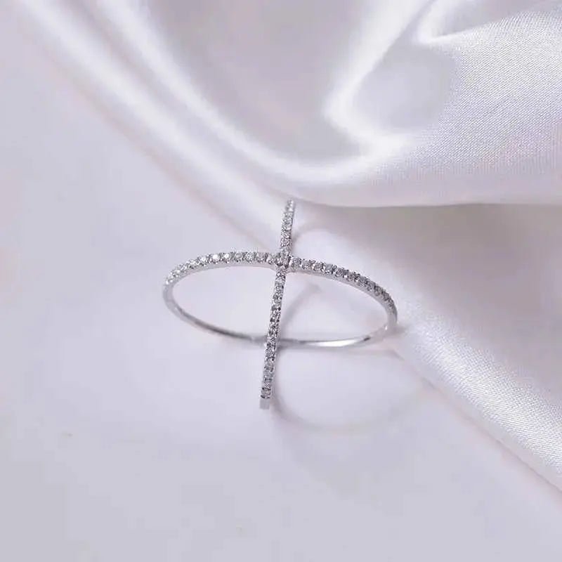 925 Sterling Silver Moissanite Crisscross Ring - SmileBen