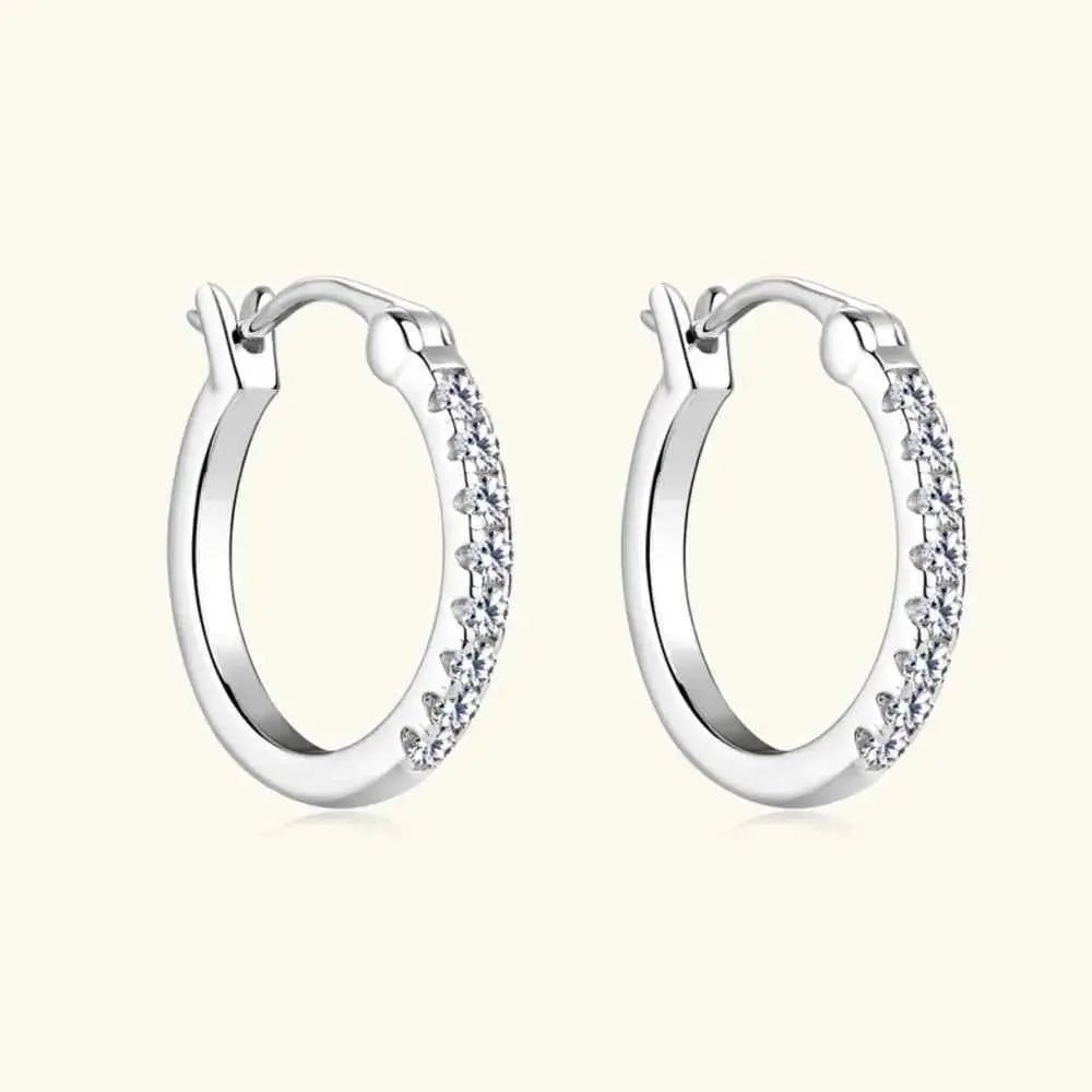925 Sterling Silver Moissanite Huggie Earrings - SmileBen