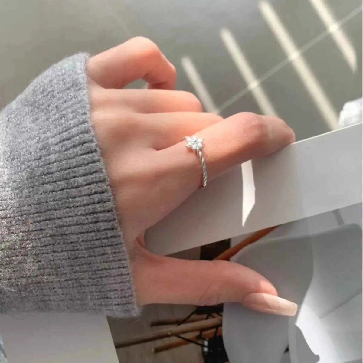 925 Sterling Silver Zircon Flower Open Ring - SmileBen