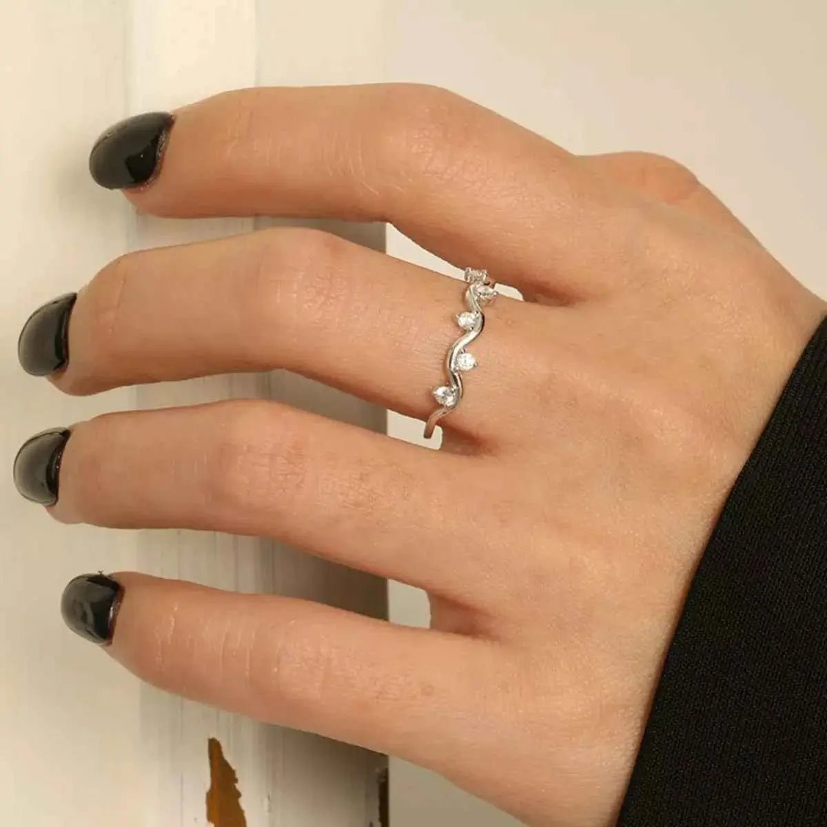 925 Sterling Silver Zircon Wave Ring - SmileBen