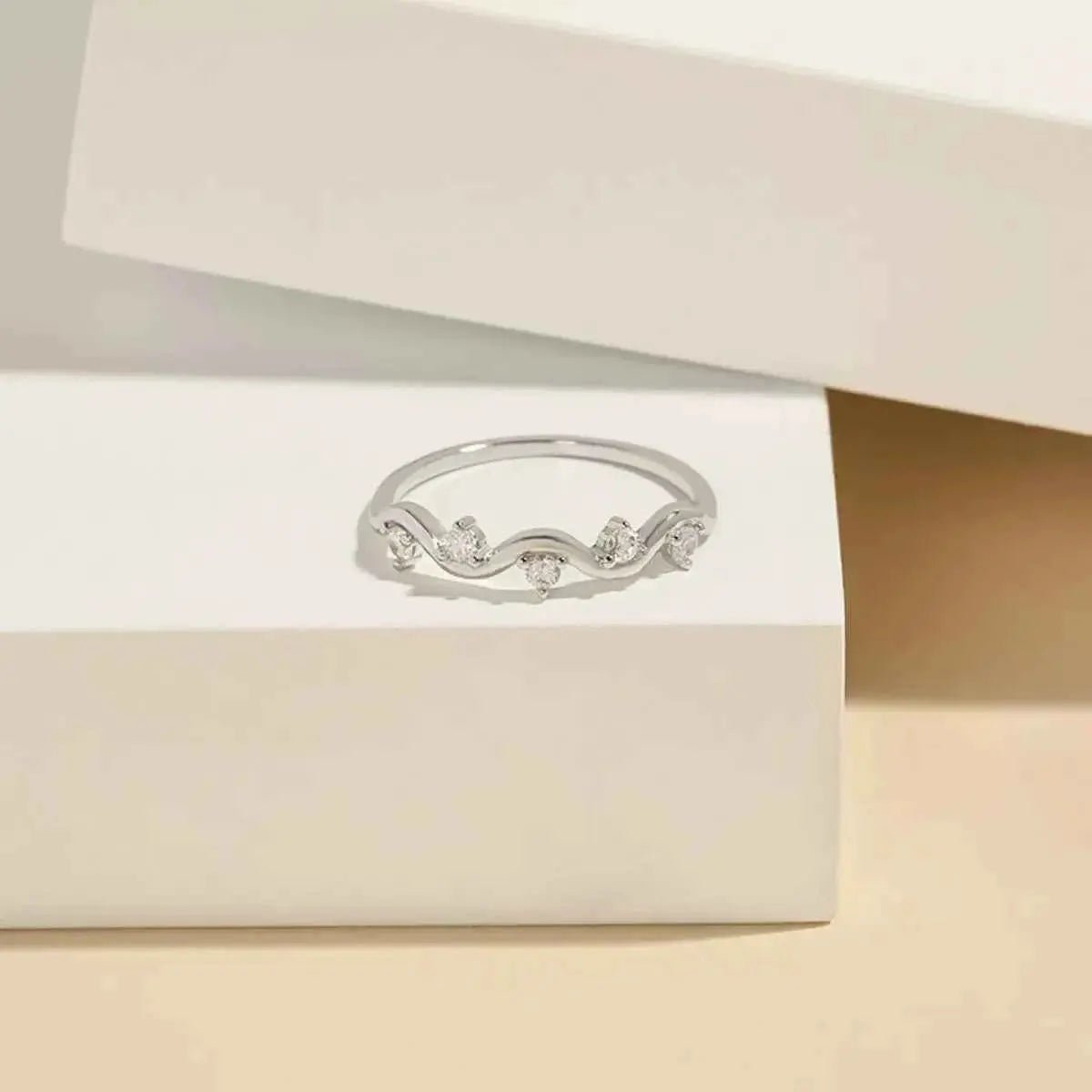 925 Sterling Silver Zircon Wave Ring - SmileBen