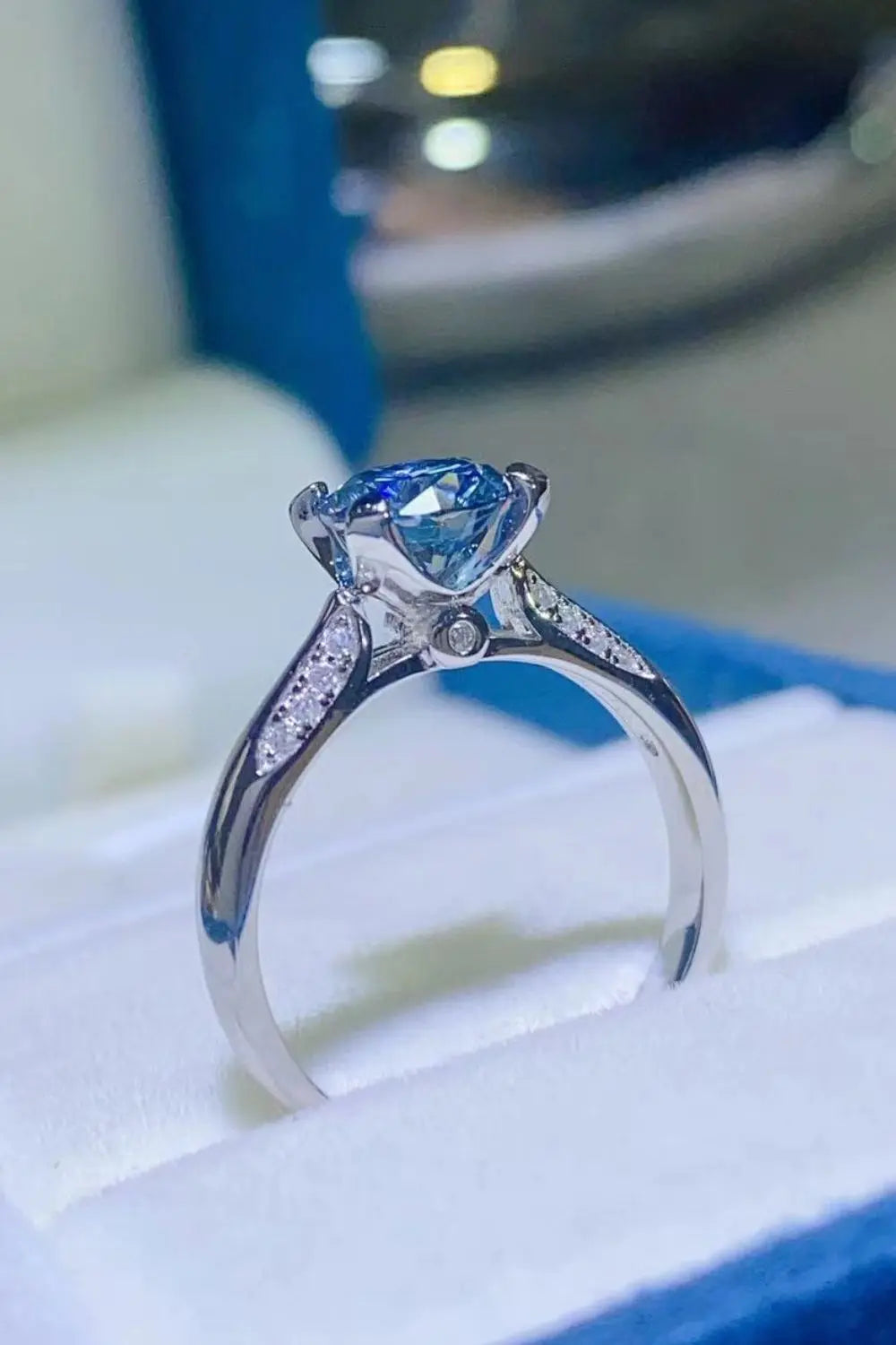 1 Carat Moissanite 4-Prong Ring - SmileBen