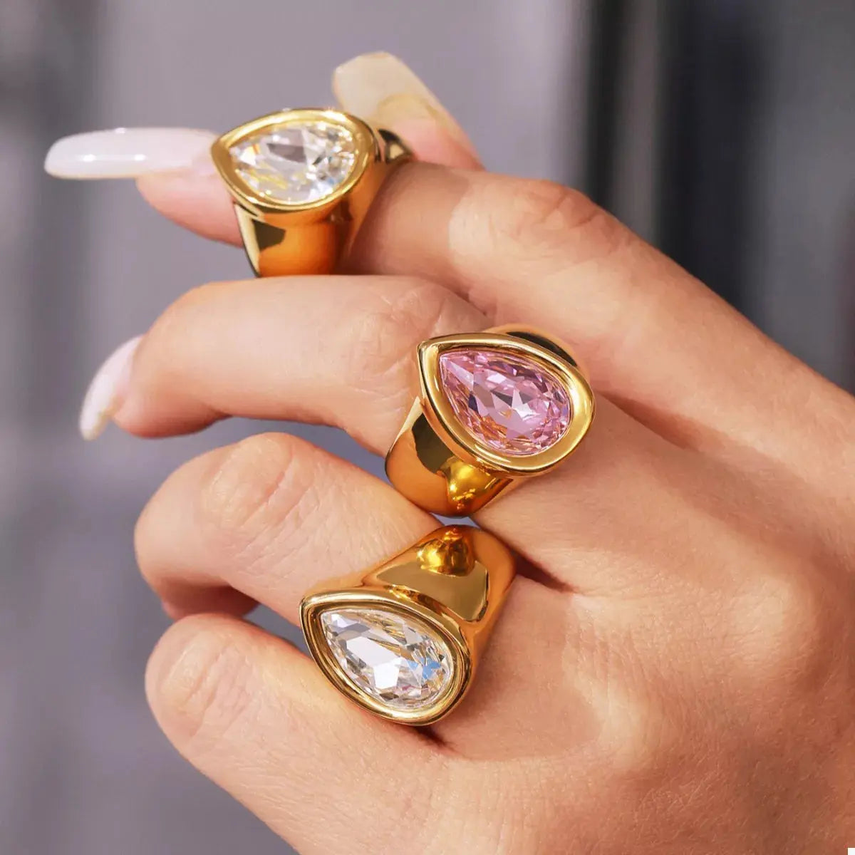 18K Gold-Plated Teardrop Zircon Ring - SmileBen