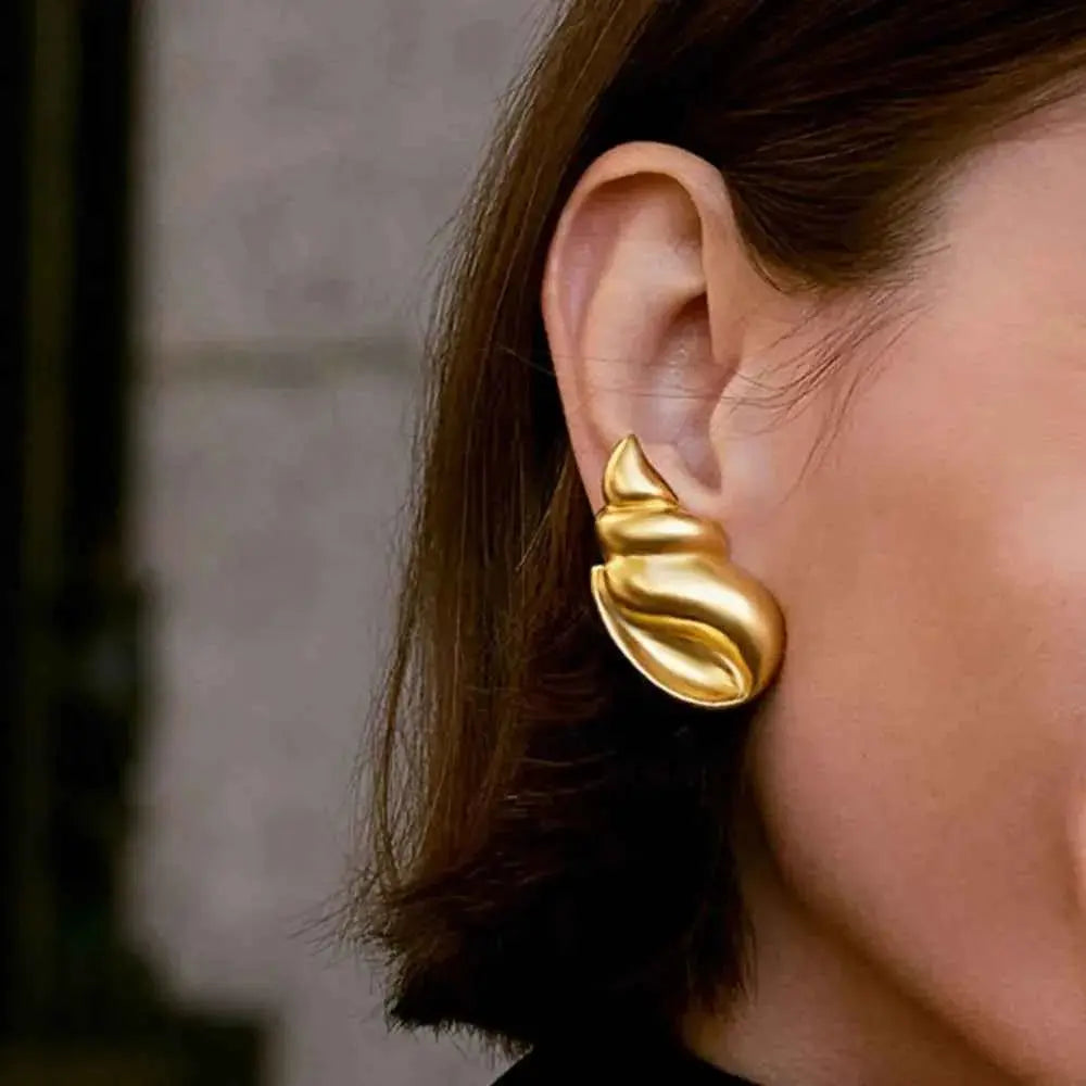 18K Gold-Plated Conch Earrings - SmileBen