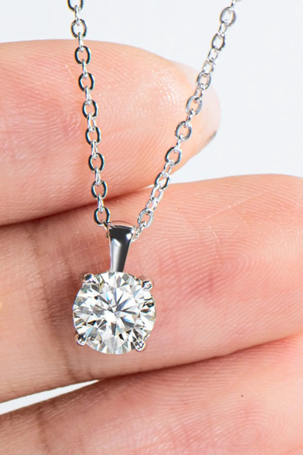 925 Sterling Silver 1 Carat Moissanite Chain-Link Necklace - SmileBen