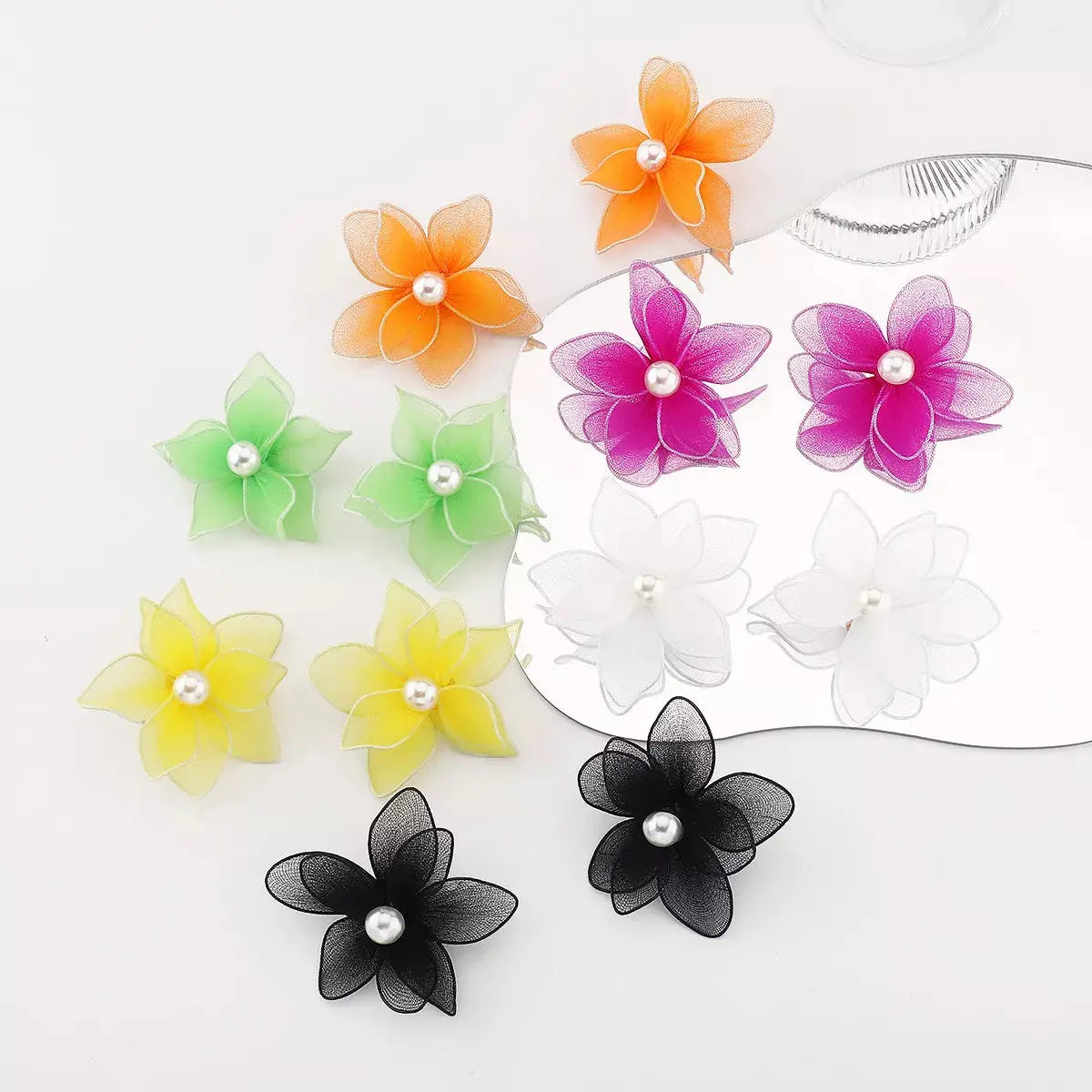 Flower Pearl Stud Earrings - SmileBen
