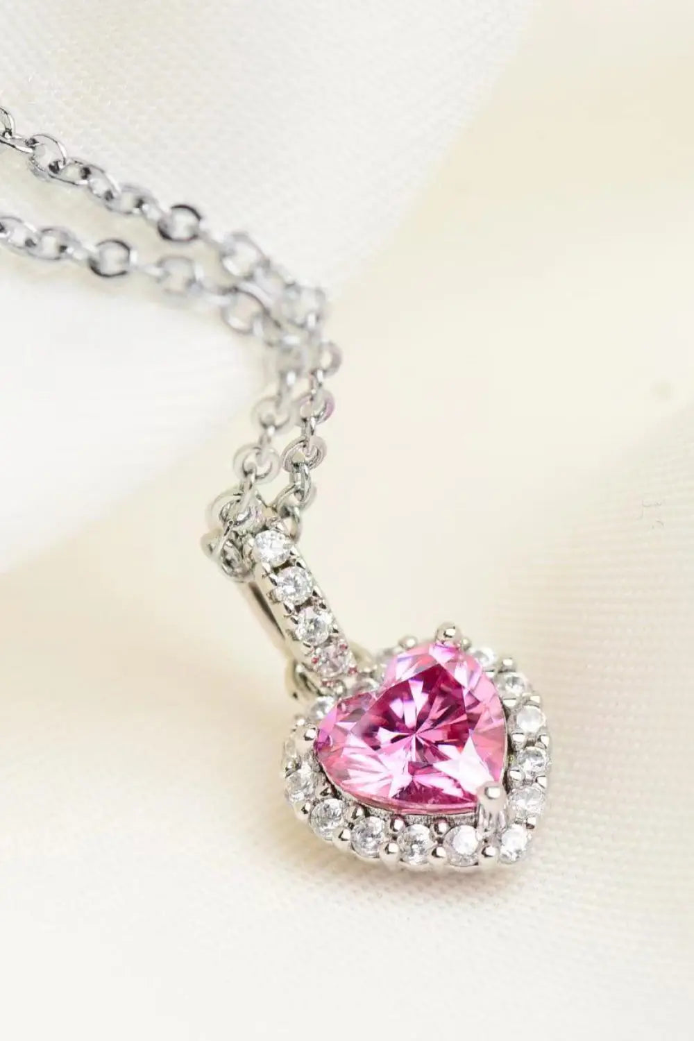 1 Carat Moissanite Heart Pendant Necklace - SmileBen
